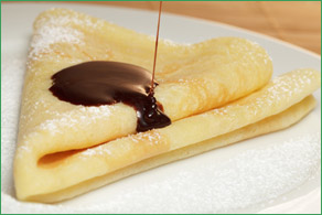 Hei&szlig;e Schokoladensauce mit Bauer Cla&szlig;en Zuckerr&uuml;benkraut